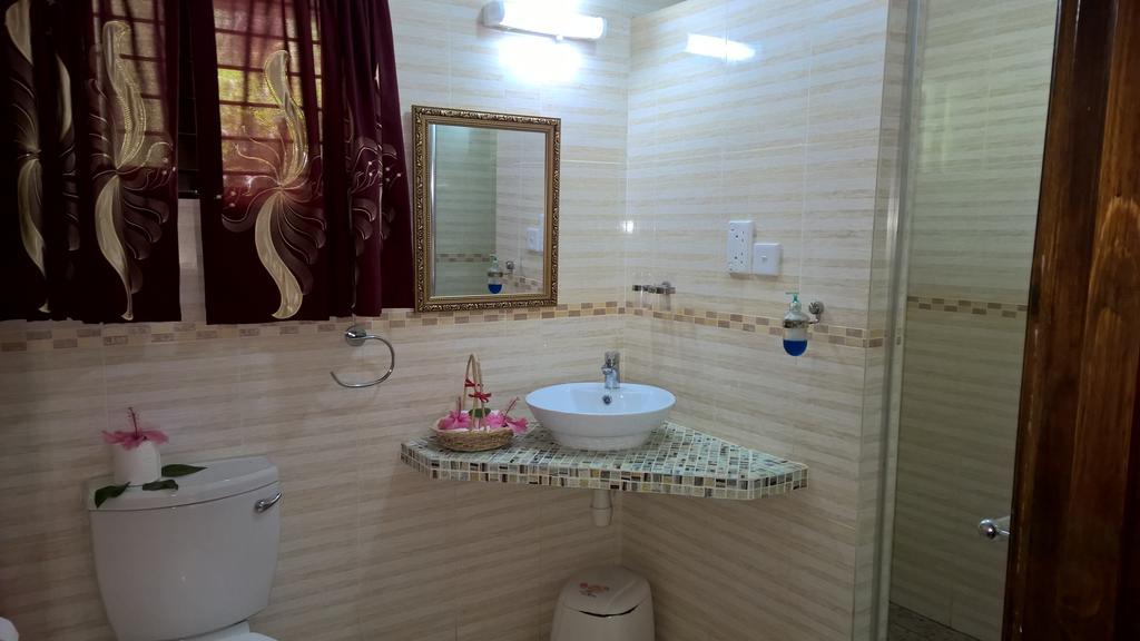 Etoile Labrine Guest House La Digue Cameră foto
