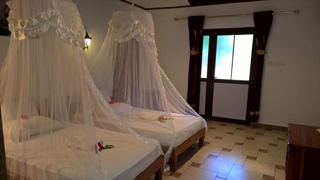 Etoile Labrine Guest House La Digue Cameră foto